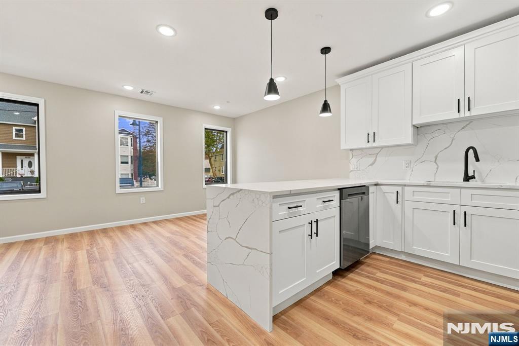 504 Davis Avenue
