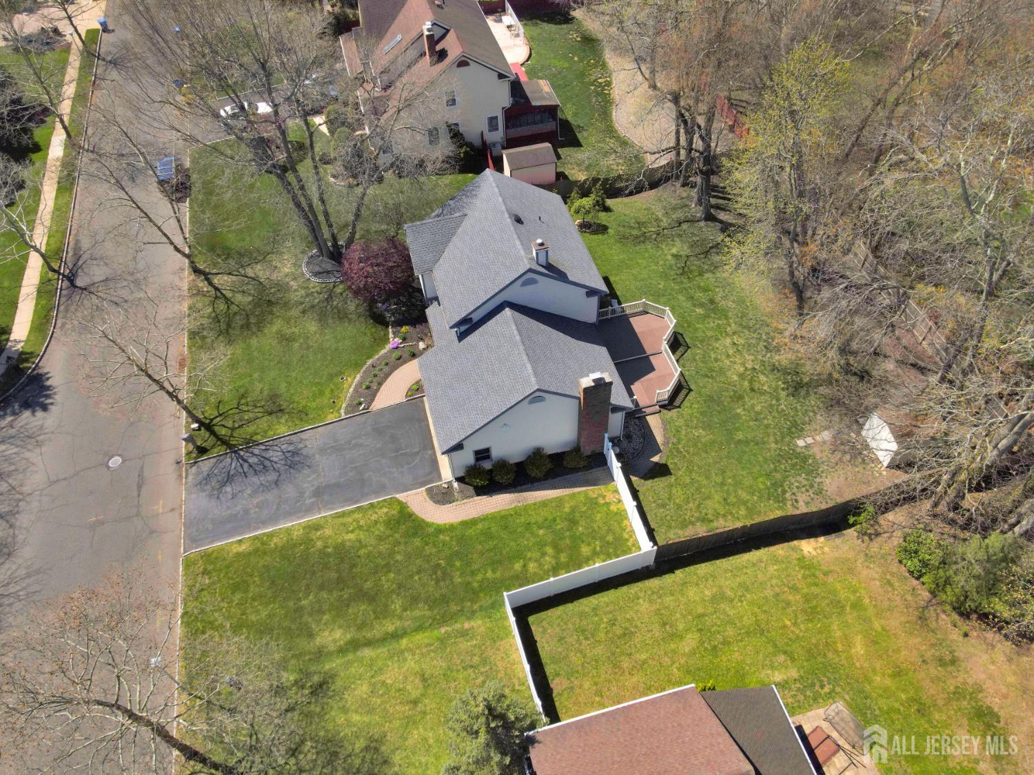 27 Oakland Road