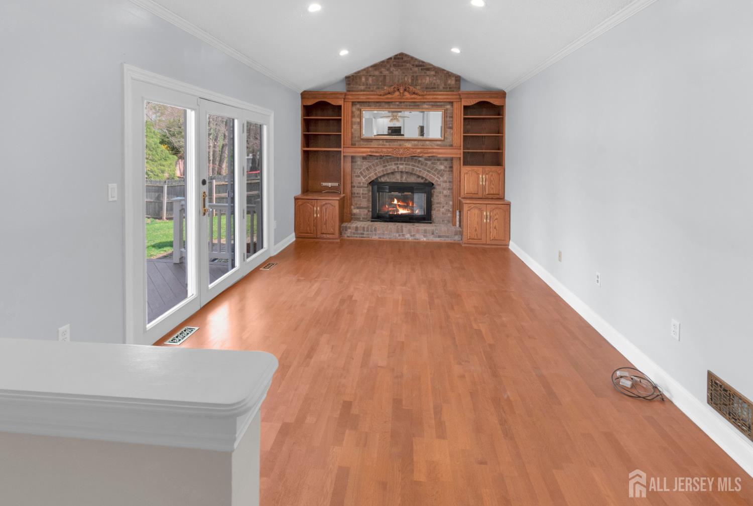 27 Oakland Road