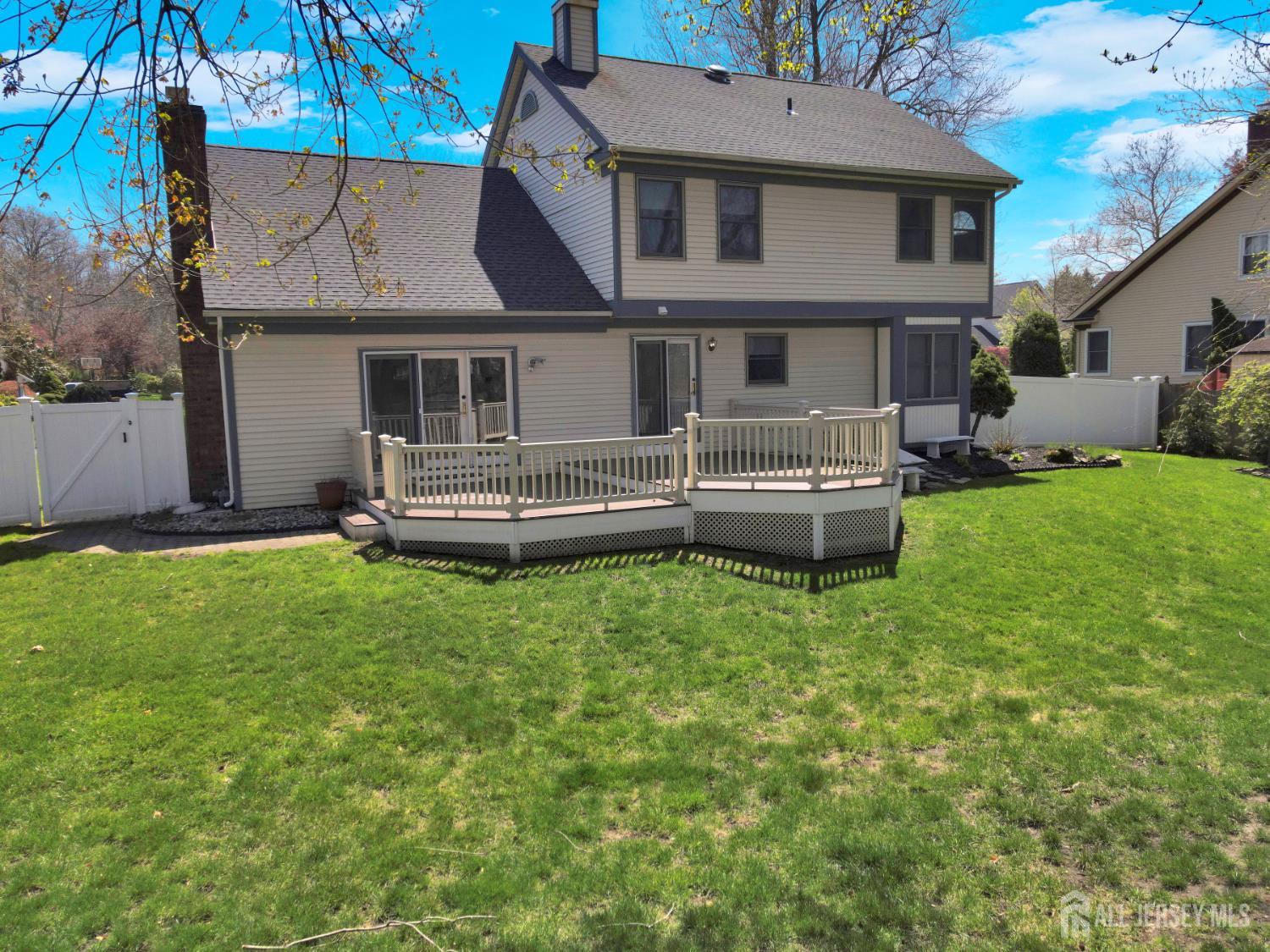 27 Oakland Road