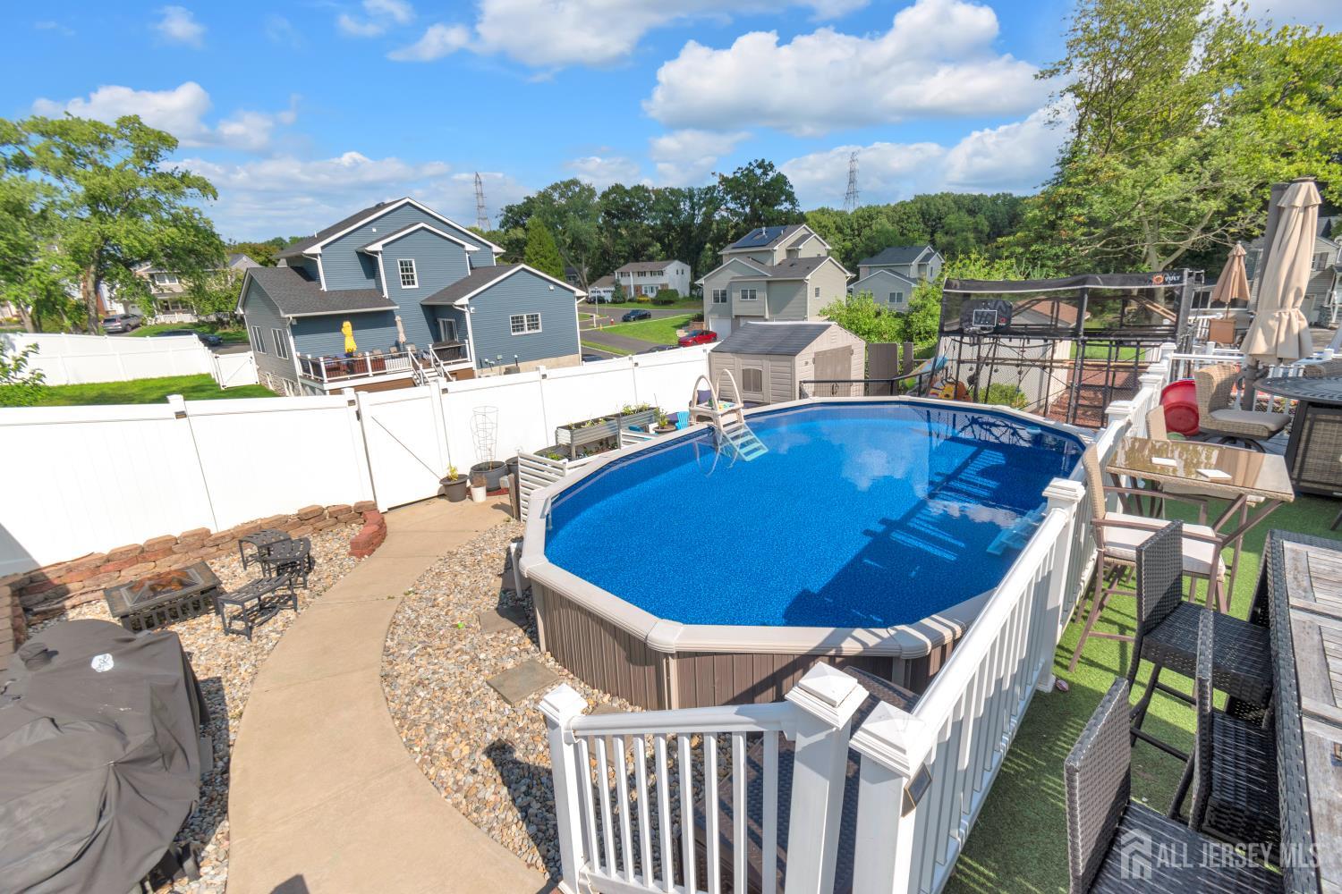 4 Carter Place