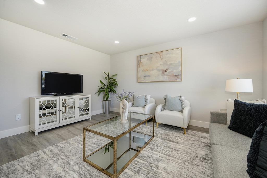 31 Saint Marie Circle