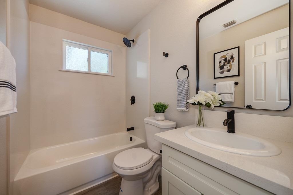 31 Saint Marie Circle