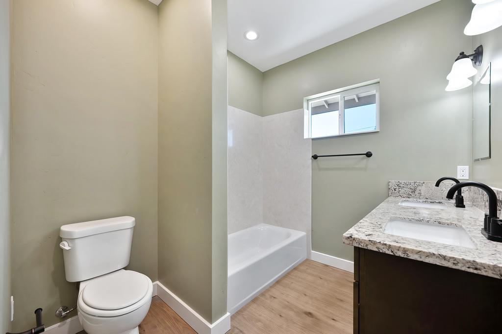 7255 Winding Way