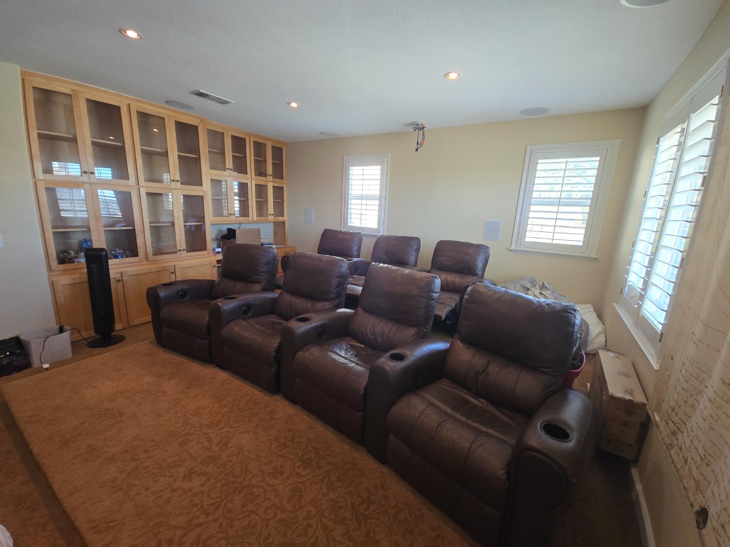 1671 Observation Way