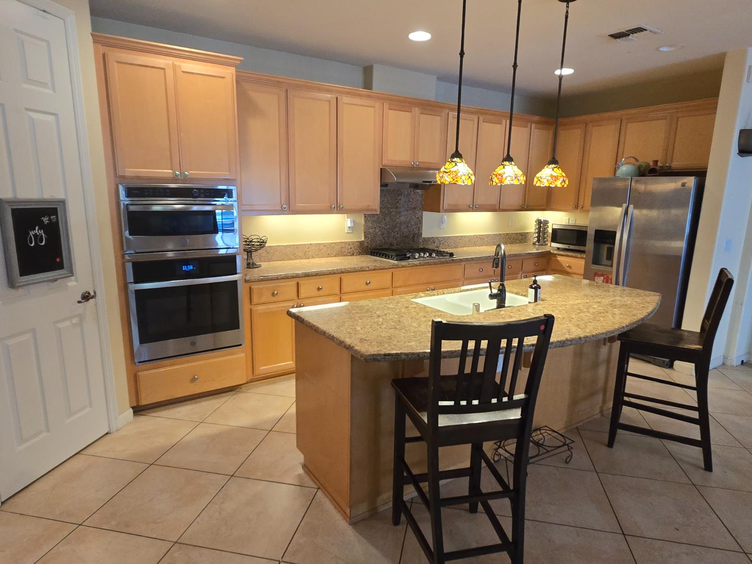 1671 Observation Way