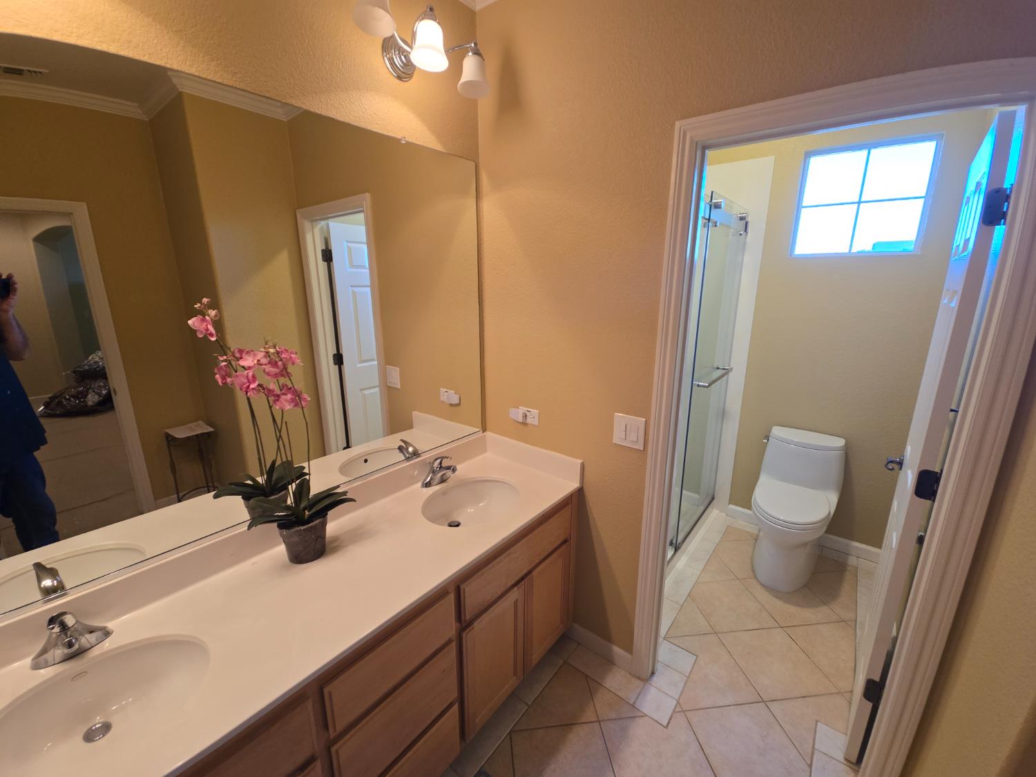 1671 Observation Way