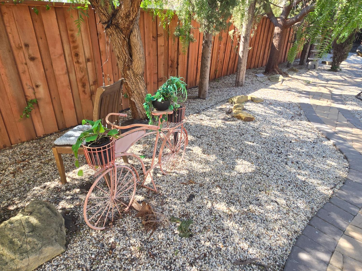 1671 Observation Way