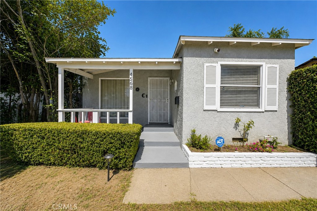 4568 N D