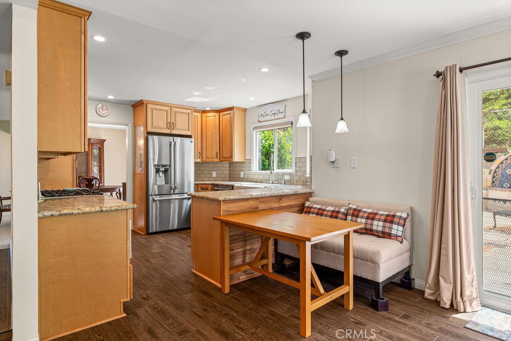 11012 Canyon Meadows