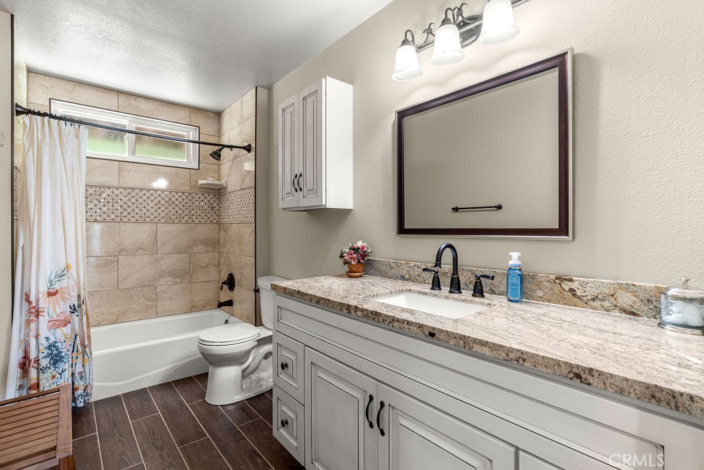 11012 Canyon Meadows