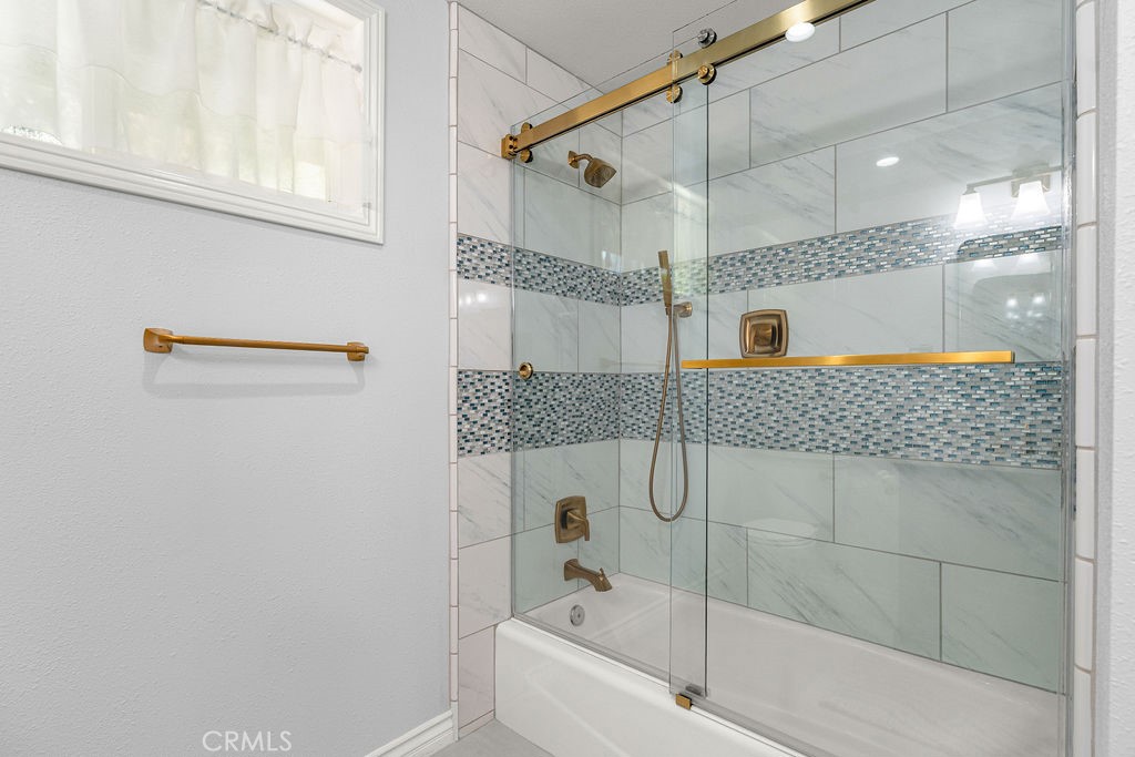 11012 Canyon Meadows
