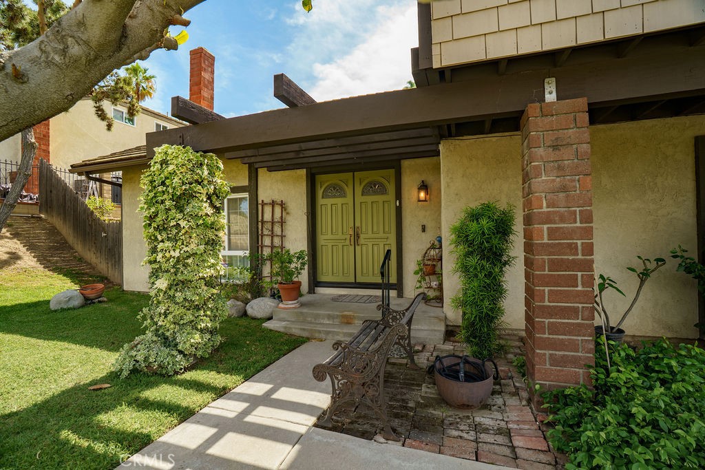 11012 Canyon Meadows