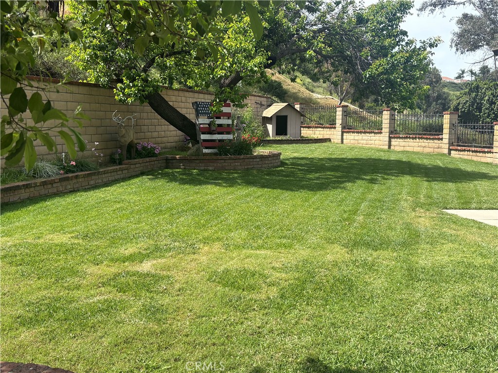 11012 Canyon Meadows