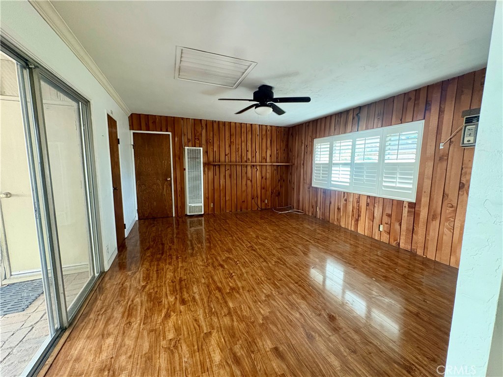 8821 Shenandoah