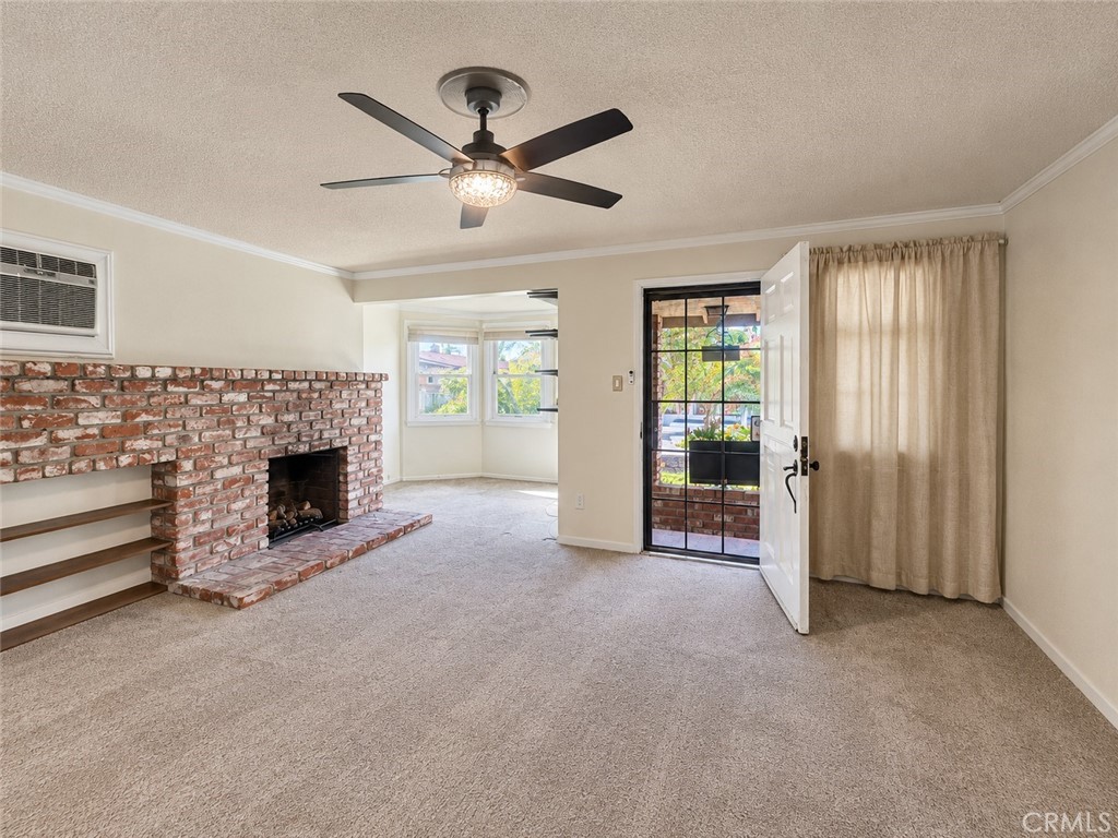 8821 Shenandoah