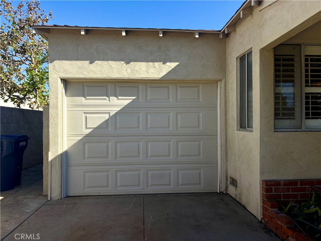 8821 Shenandoah