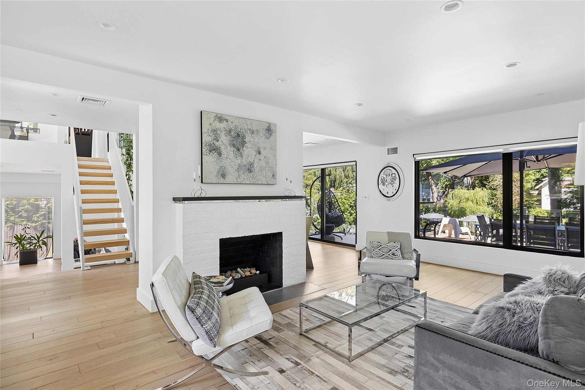112 Huntington Road
