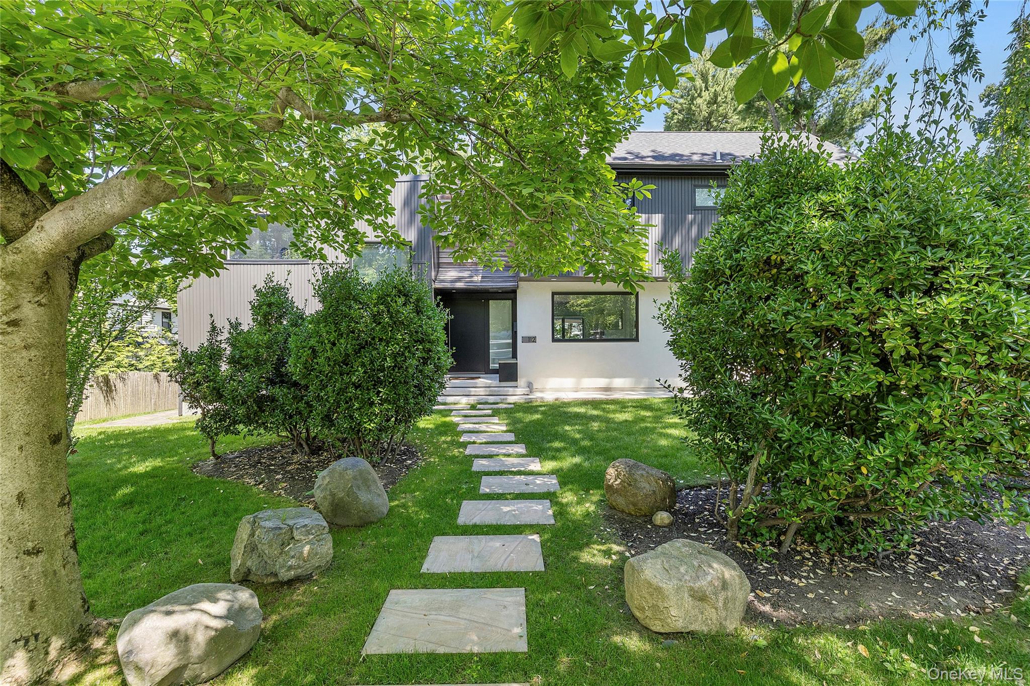 112 Huntington Road