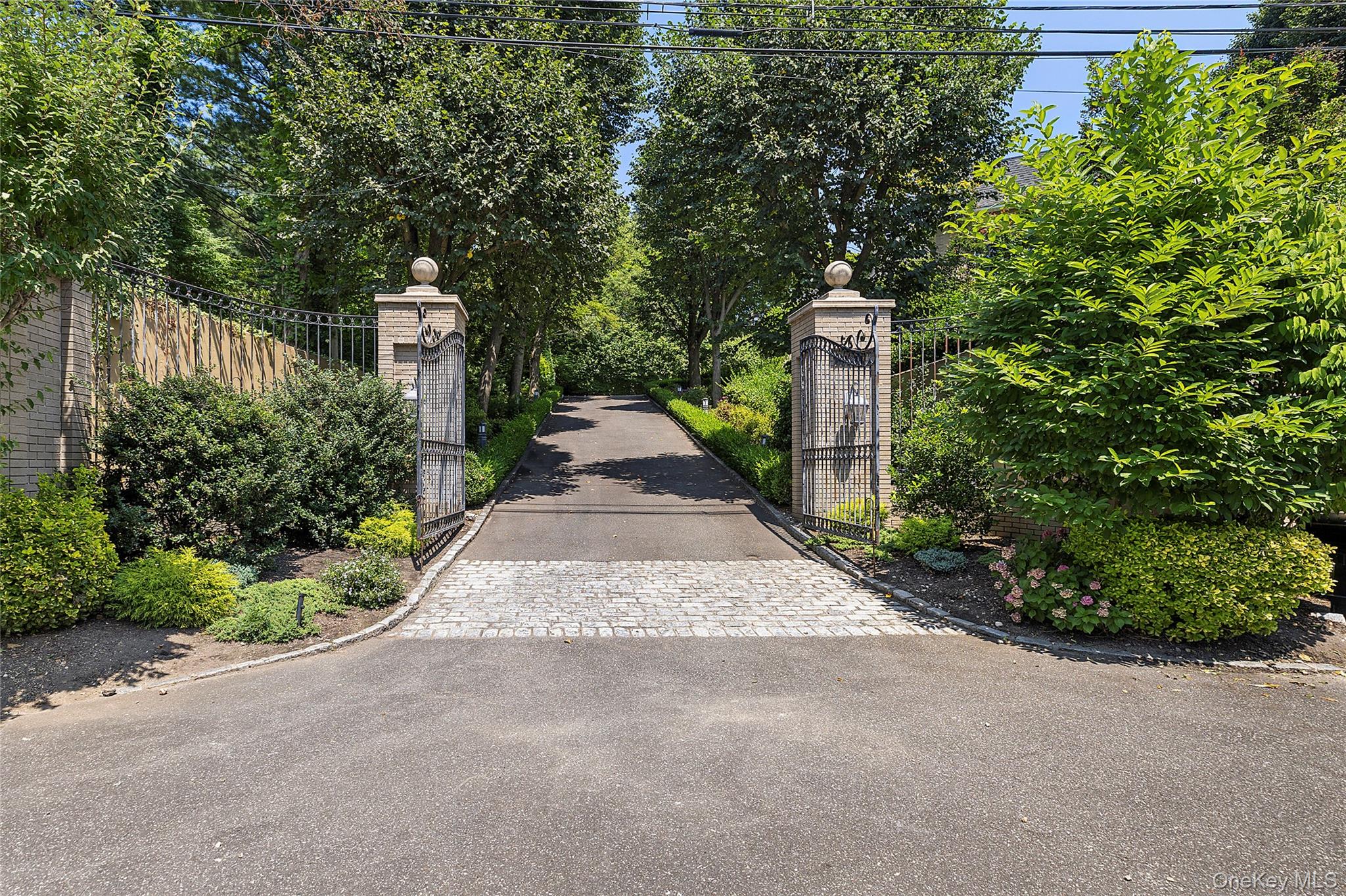 13 Chanticlare Drive