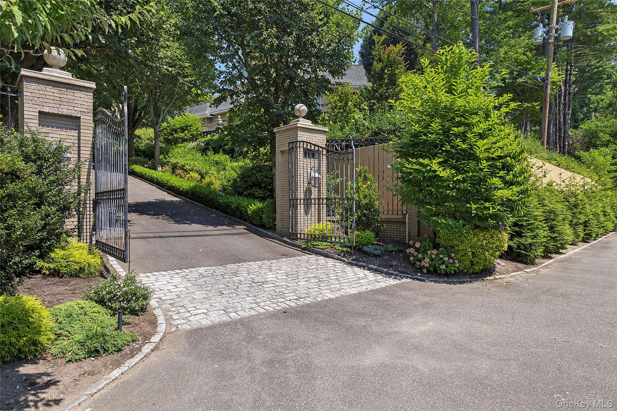 13 Chanticlare Drive