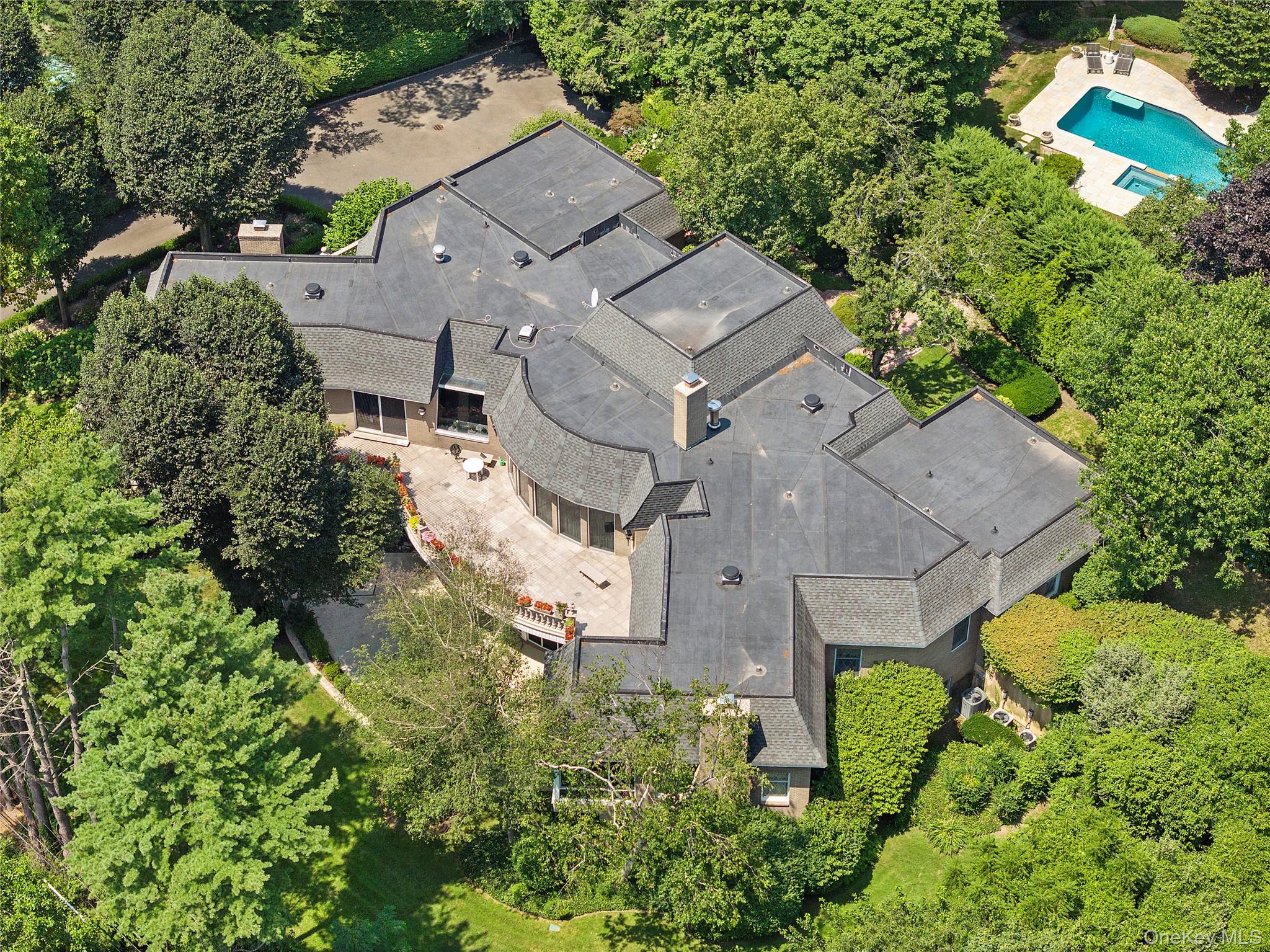 13 Chanticlare Drive