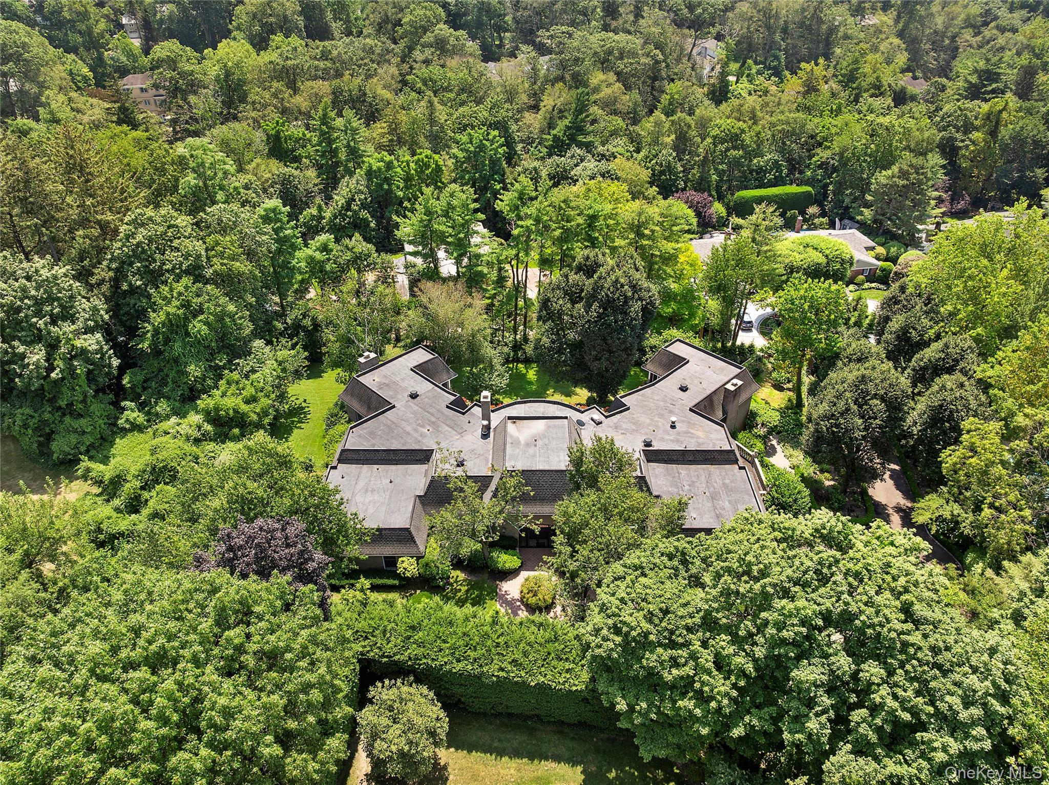 13 Chanticlare Drive