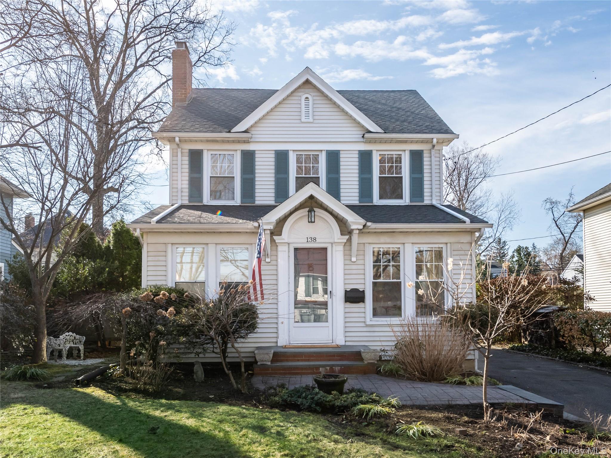 138 Hillcrest Avenue