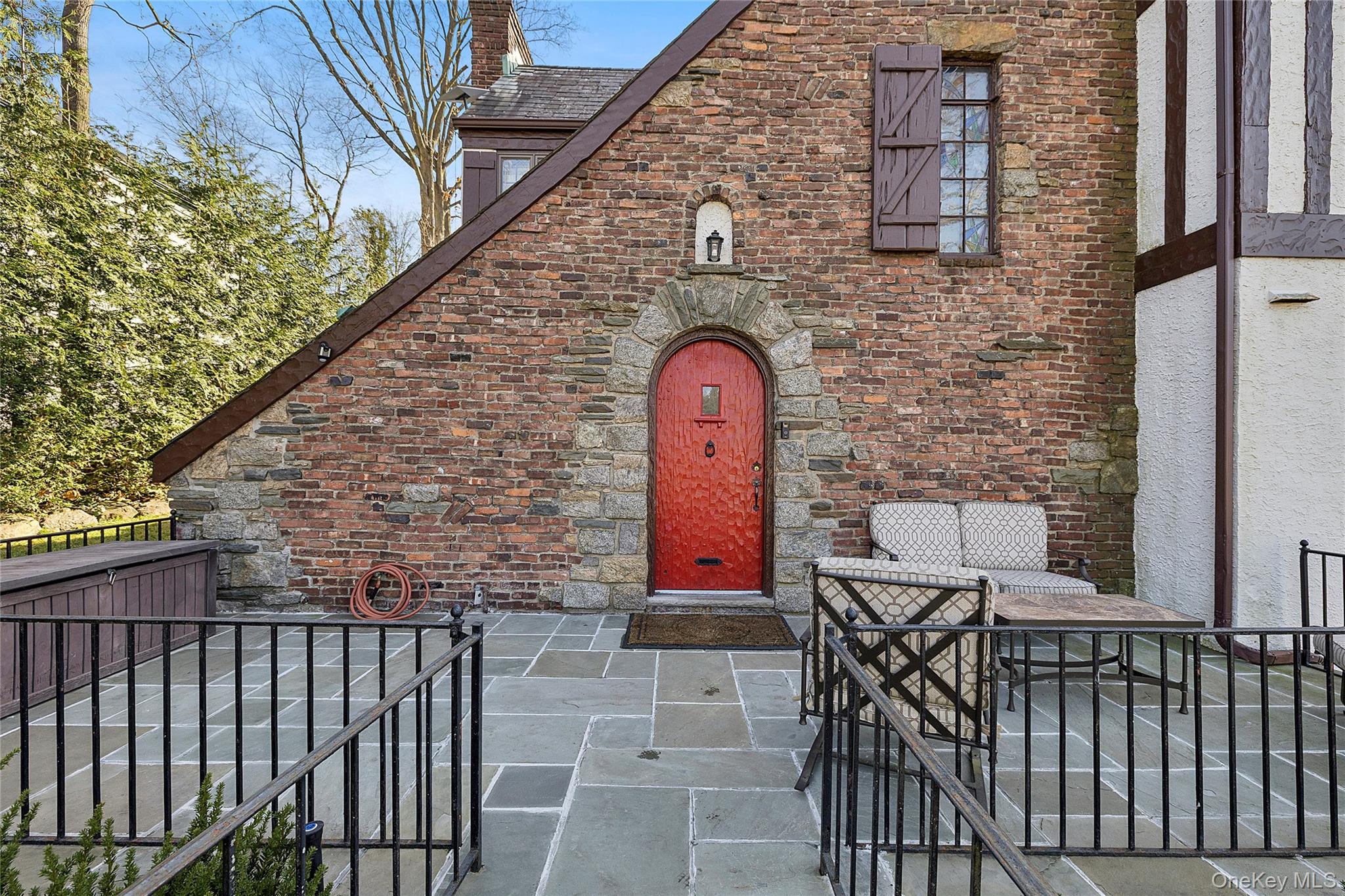 44 Old Ox Road