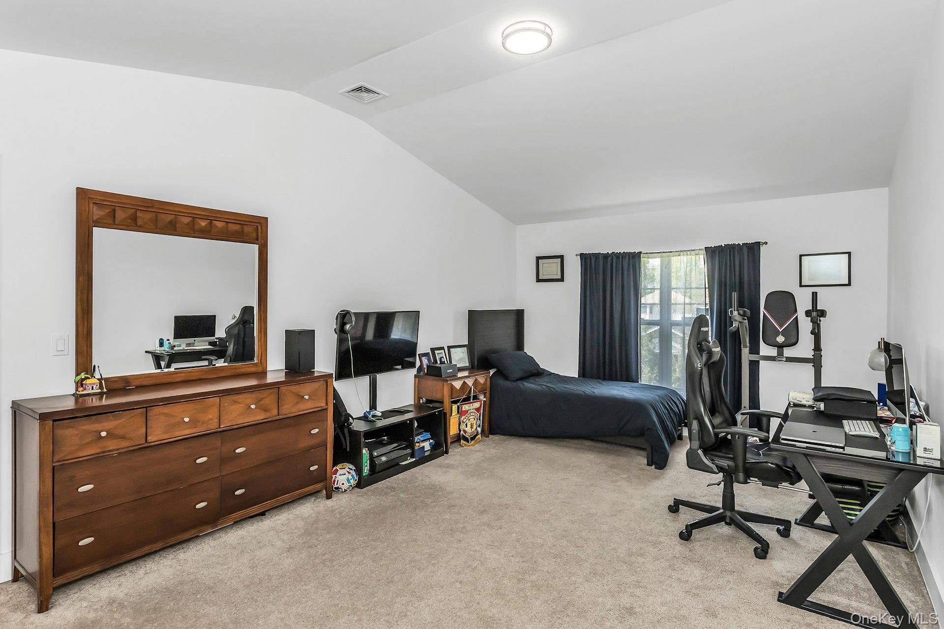 704 Breton Way Unit: 704