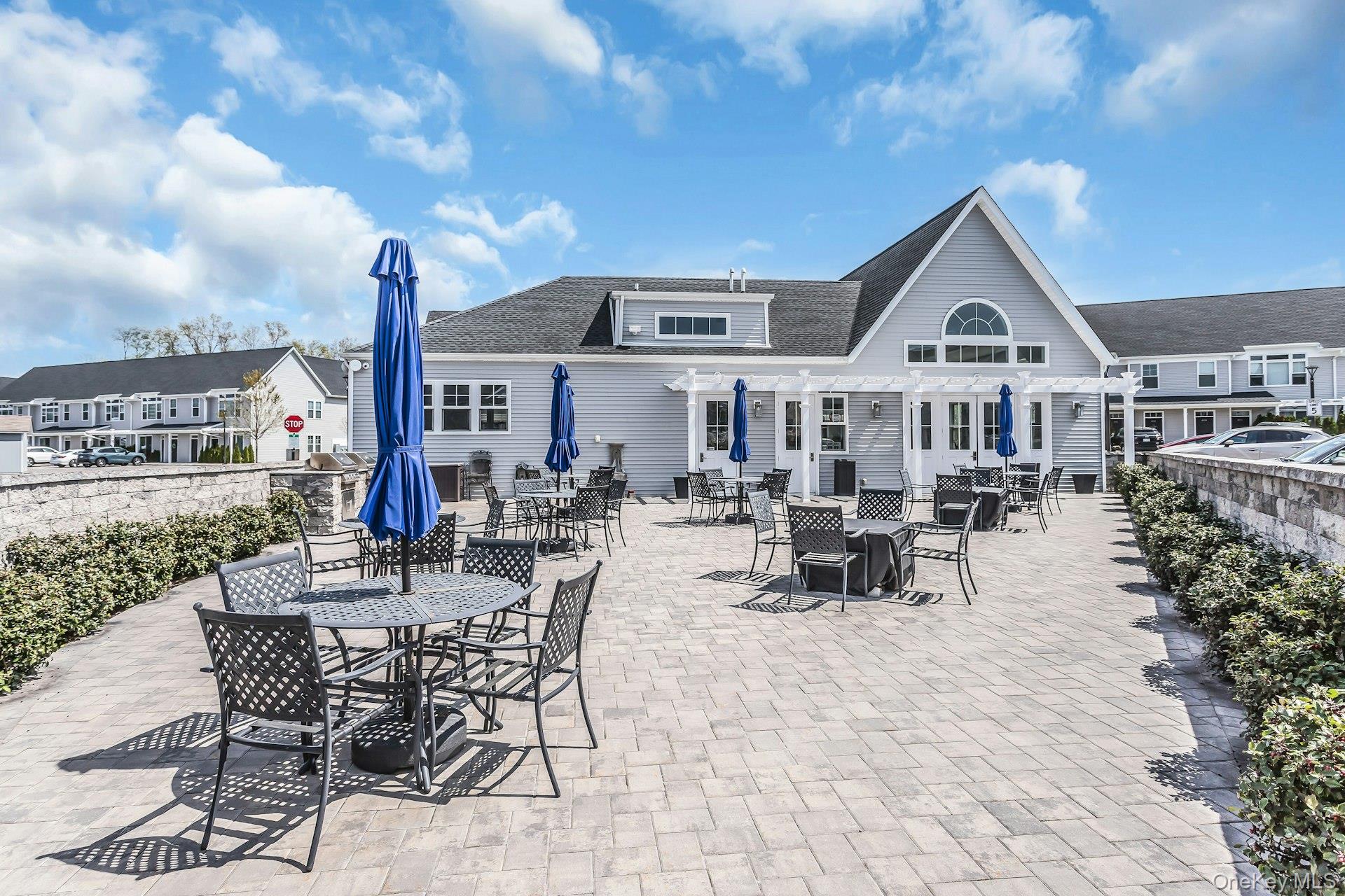 704 Breton Way Unit: 704