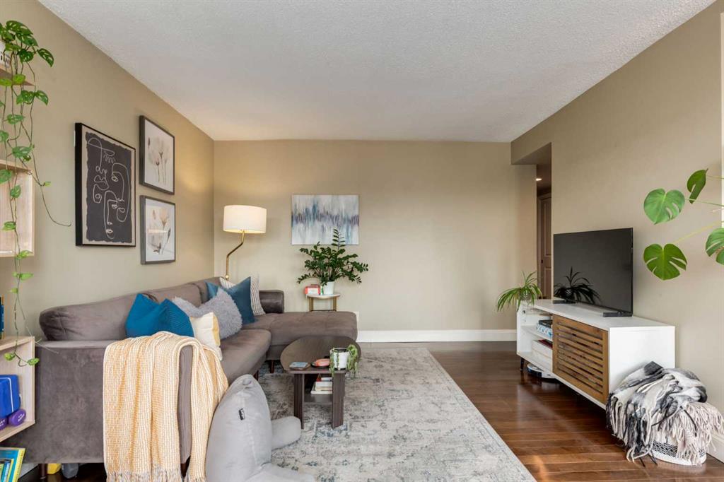 733 14 Avenue SW Unit: 706