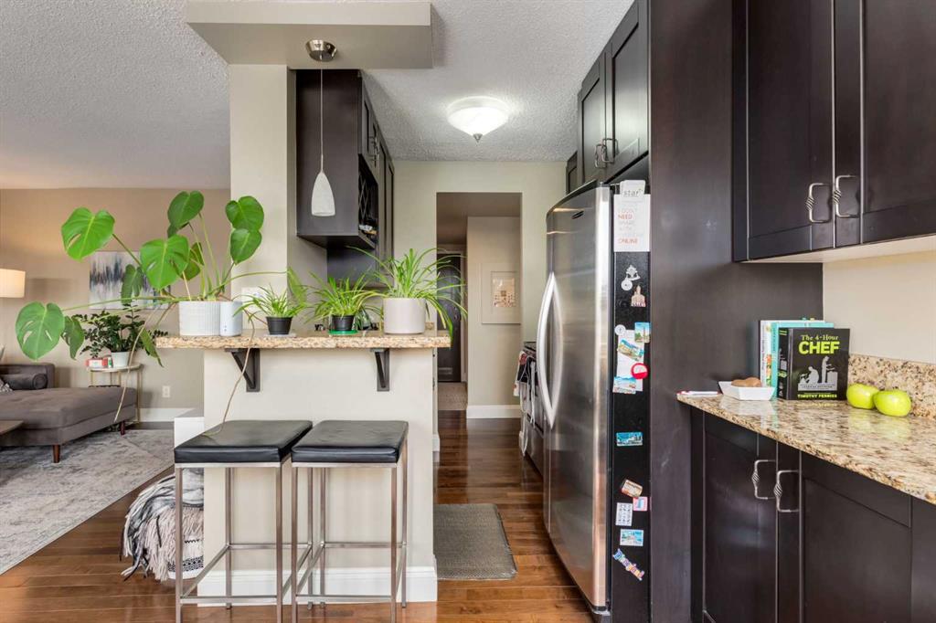 733 14 Avenue SW Unit: 706