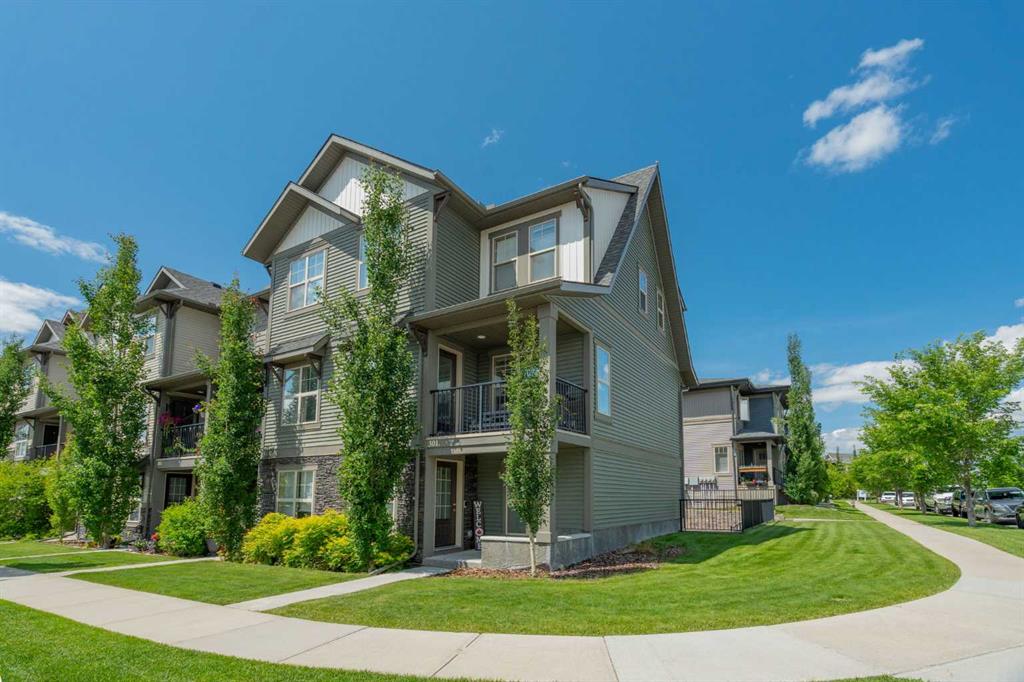 32 Horseshoe Crescent Unit: 301