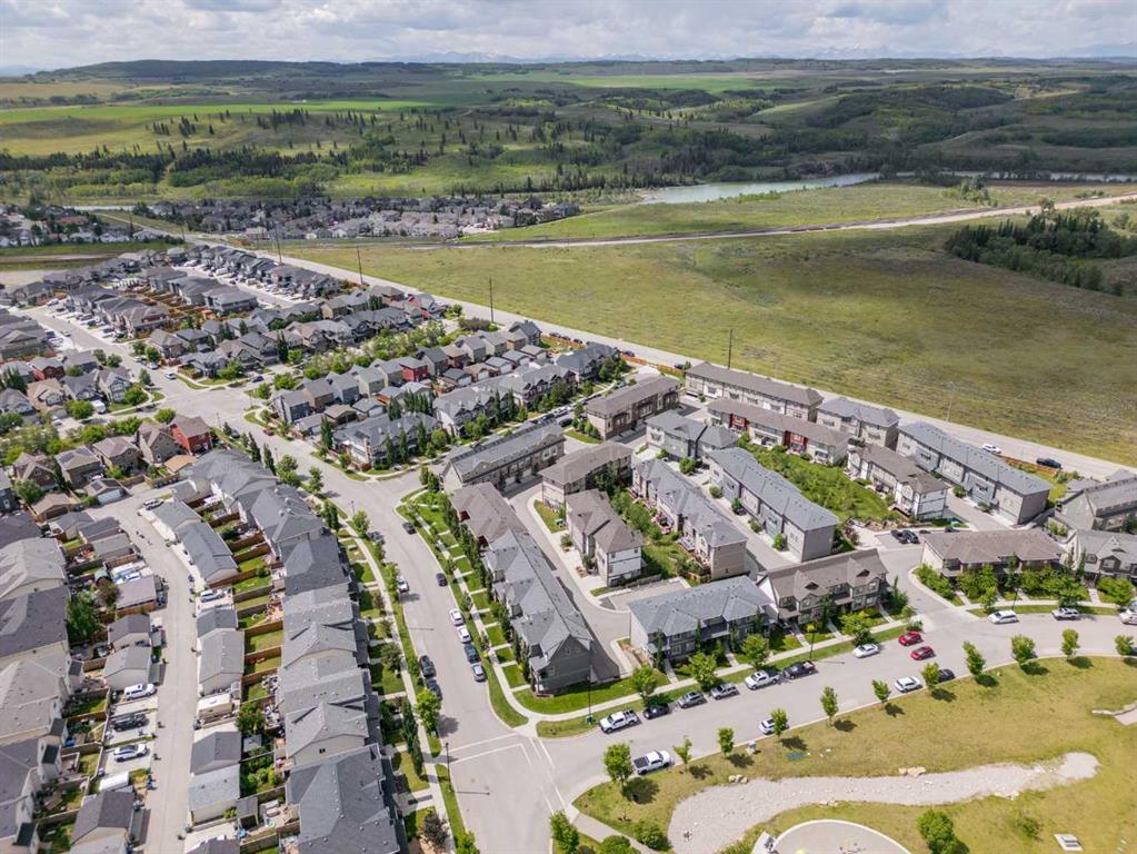 32 Horseshoe Crescent Unit: 301
