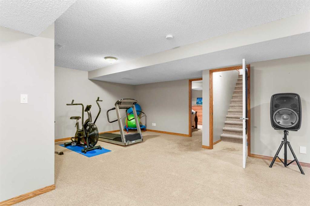 11 Boulder Creek Terrace SE