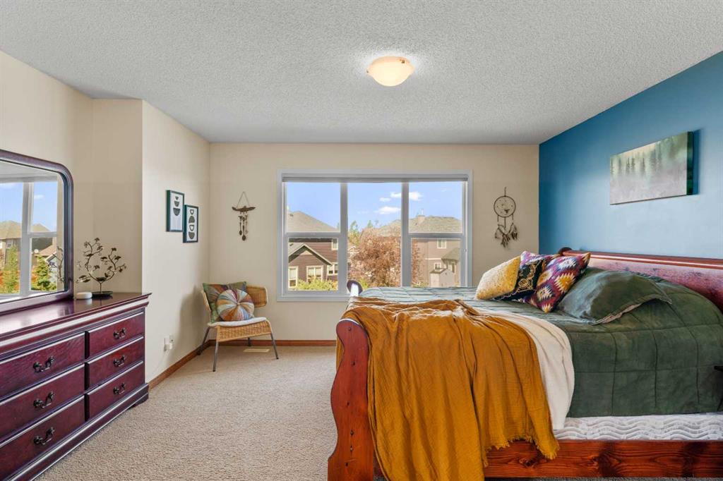 11 Boulder Creek Terrace SE