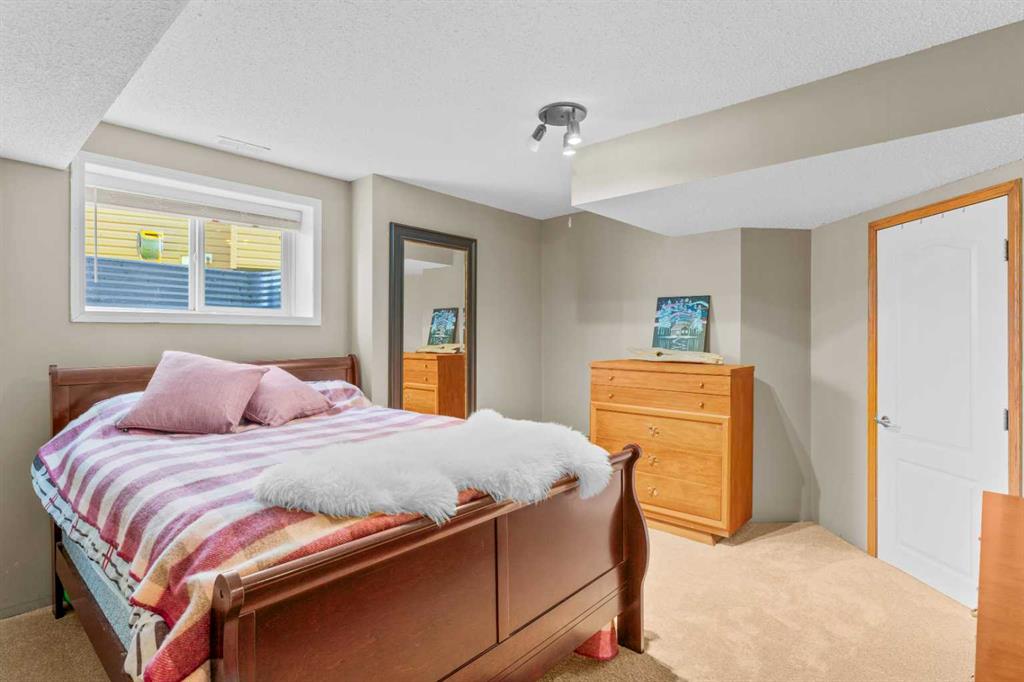 11 Boulder Creek Terrace SE