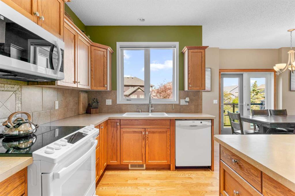 11 Boulder Creek Terrace SE