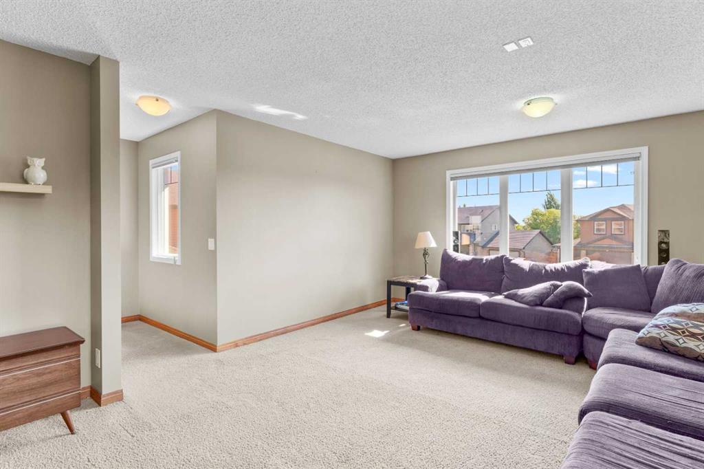 11 Boulder Creek Terrace SE