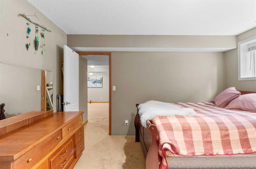 11 Boulder Creek Terrace SE