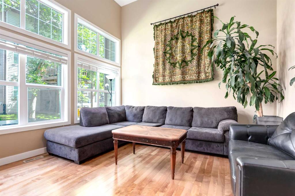 28 Heritage Drive Unit: 38