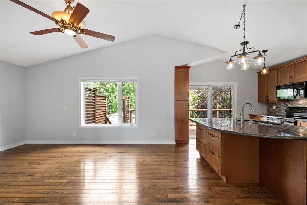 71 Arbour Wood Close NW