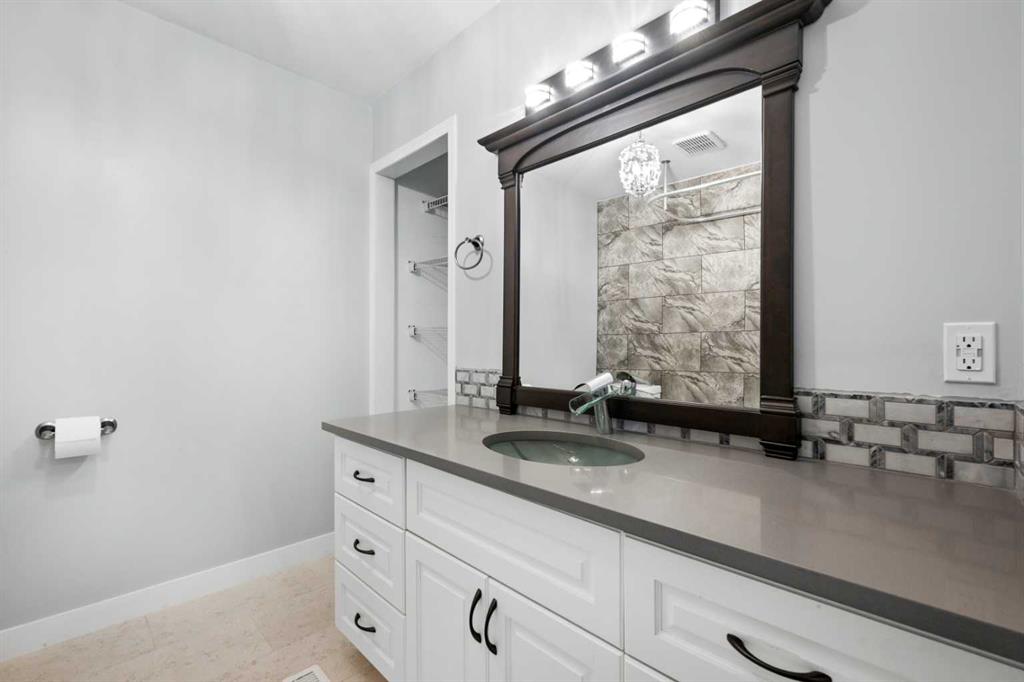 71 Arbour Wood Close NW