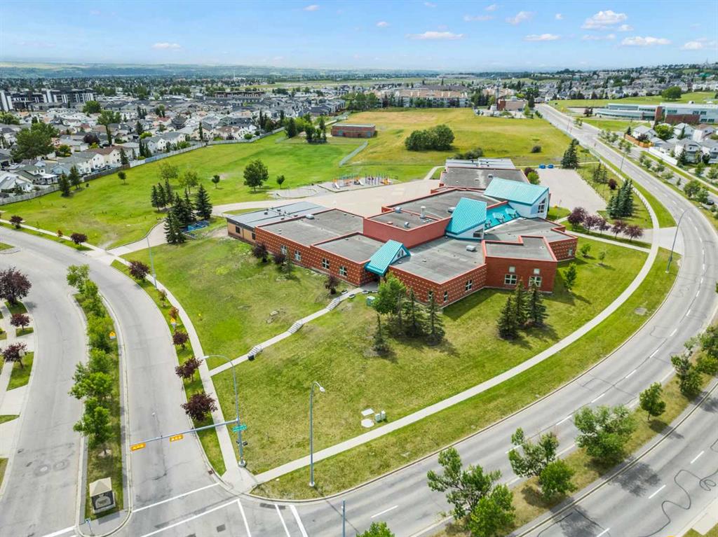 71 Arbour Wood Close NW