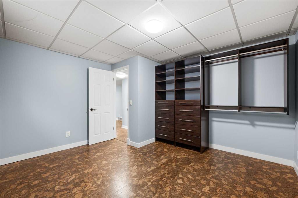 71 Arbour Wood Close NW