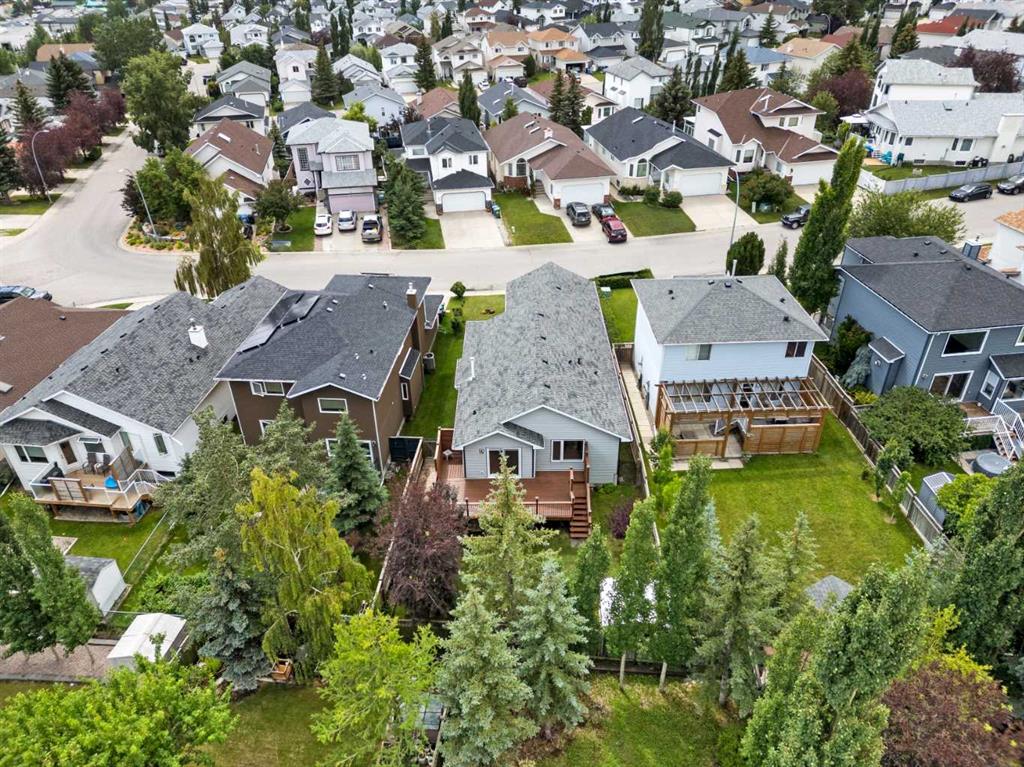 71 Arbour Wood Close NW