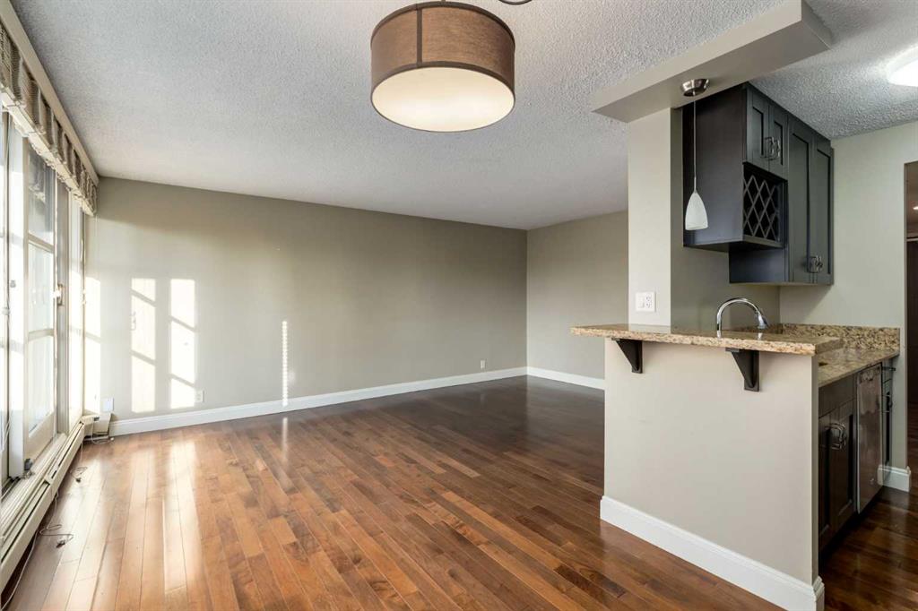 733 14 Avenue SW Unit: 706
