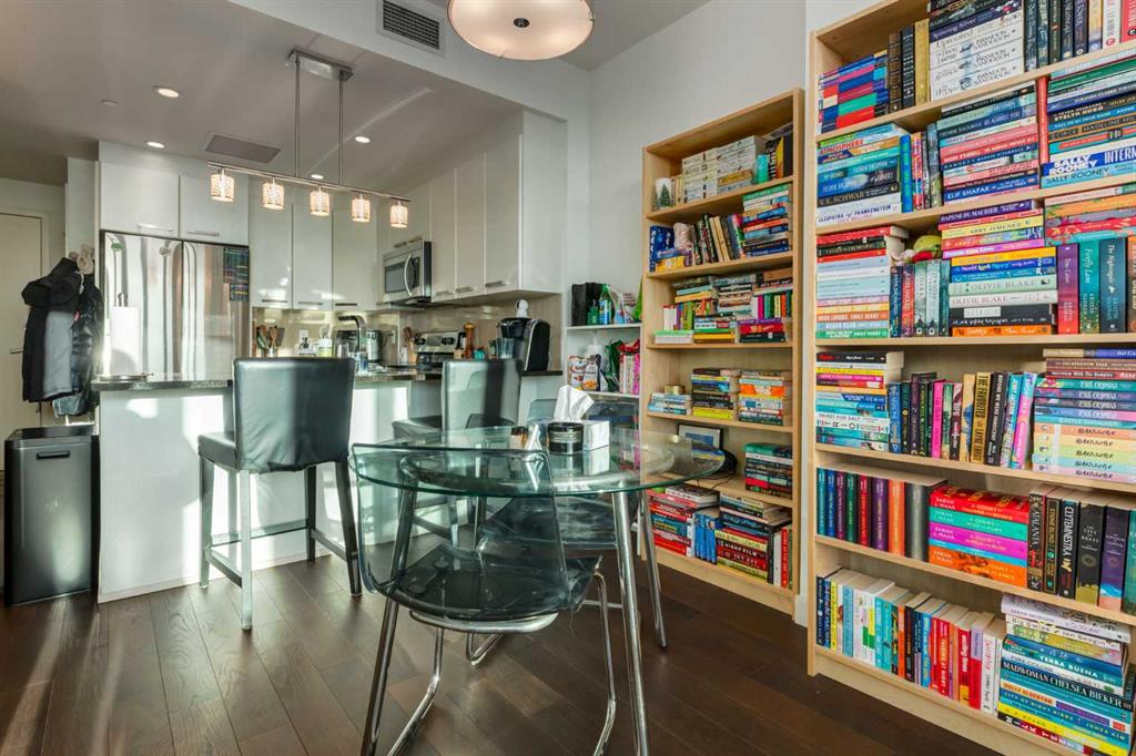 225 11 Avenue SE Unit: 2509