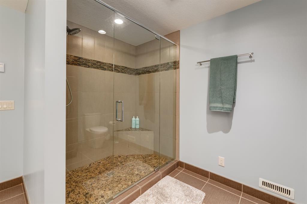 236 Montclair Place